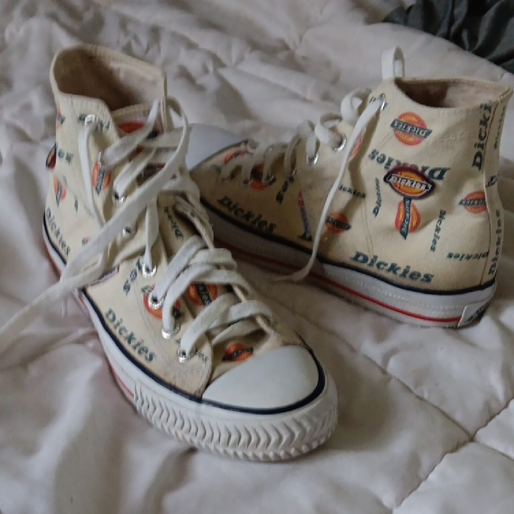 Dickies Cream High-Top Sneakers Canvas Lace-Up